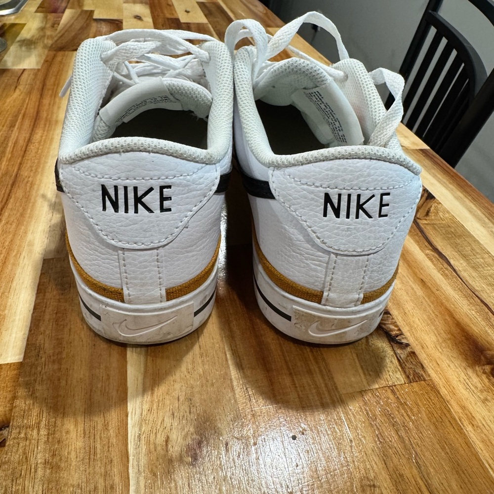 Nike White Sneakers with Black and Gold Details - Picture 3 of 6